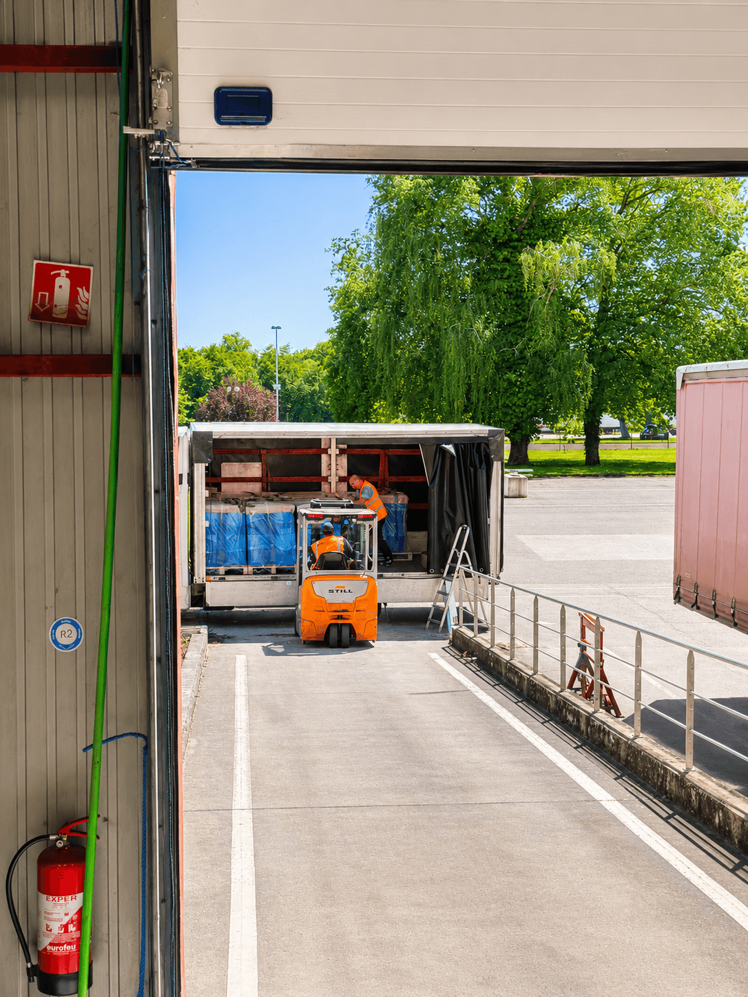 Chargement d'un camion