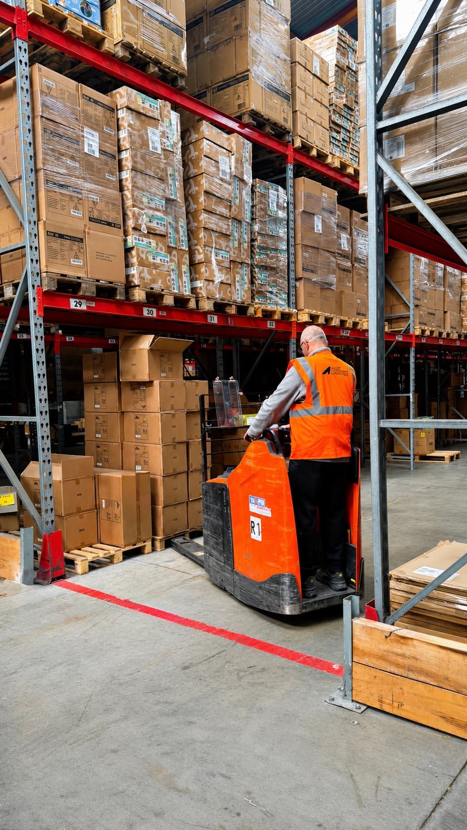 Employé logistique (CACES 1)
